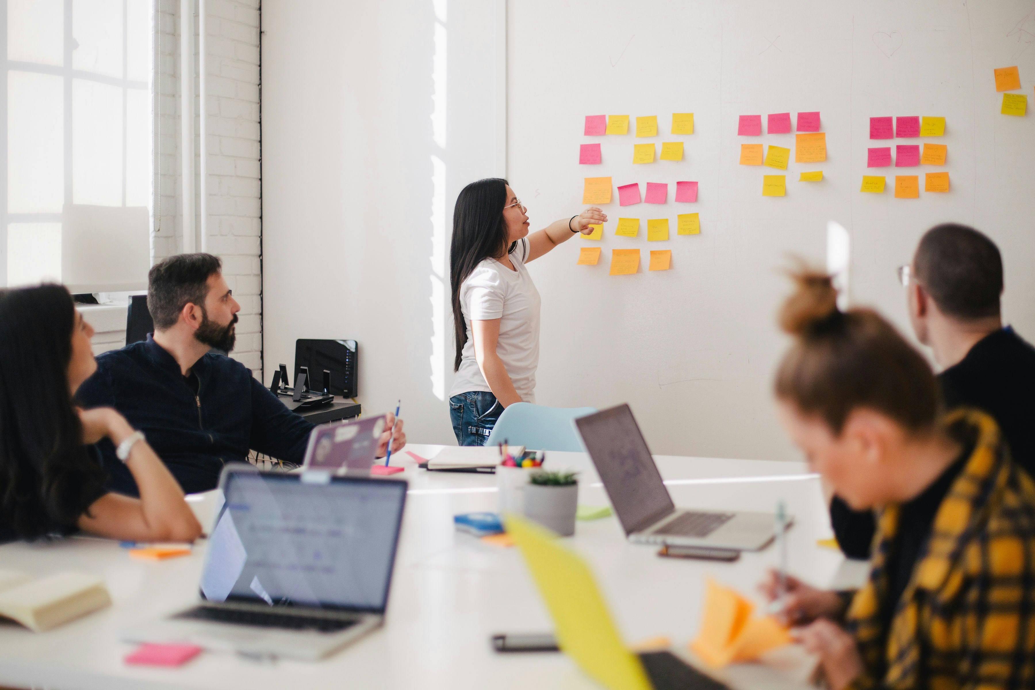 Feature Anfragen für die artcodix Inference Engine